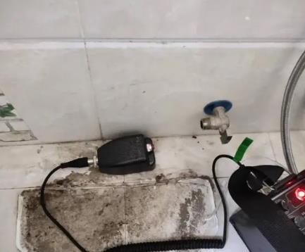 象山屋顶漏水维修公司分享下卫生间漏水的危害及解决方法